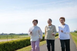 asian seniors runnning